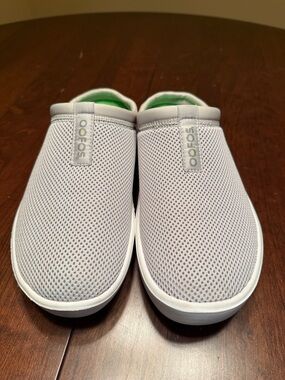 OOFOS Womens mesh Light Grey Slip-On shoes/slippers